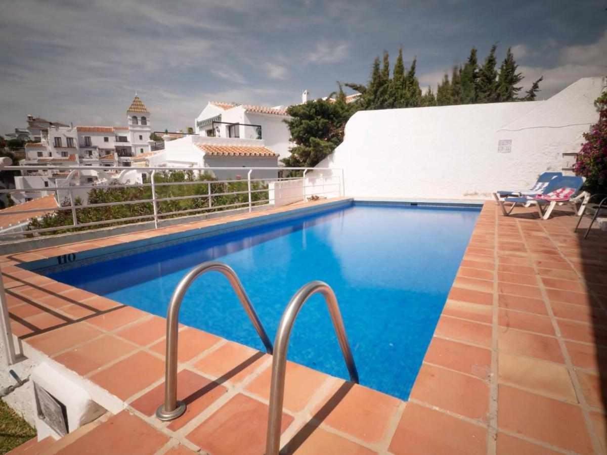 Villa Azahara Нерха Екстериор снимка