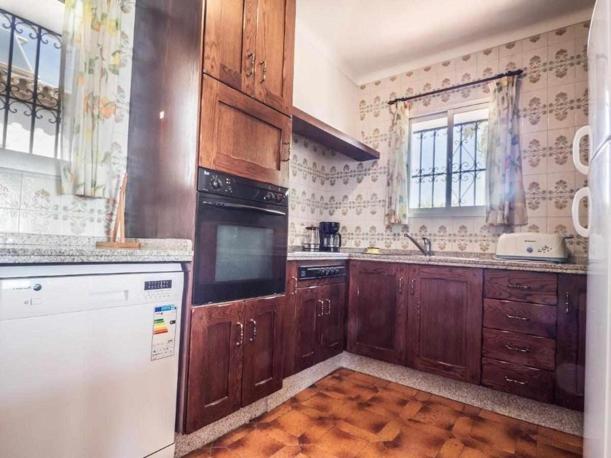 Villa Azahara Нерха Екстериор снимка