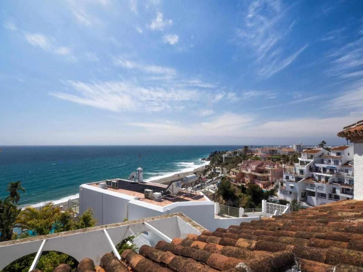 Villa Azahara Нерха Екстериор снимка