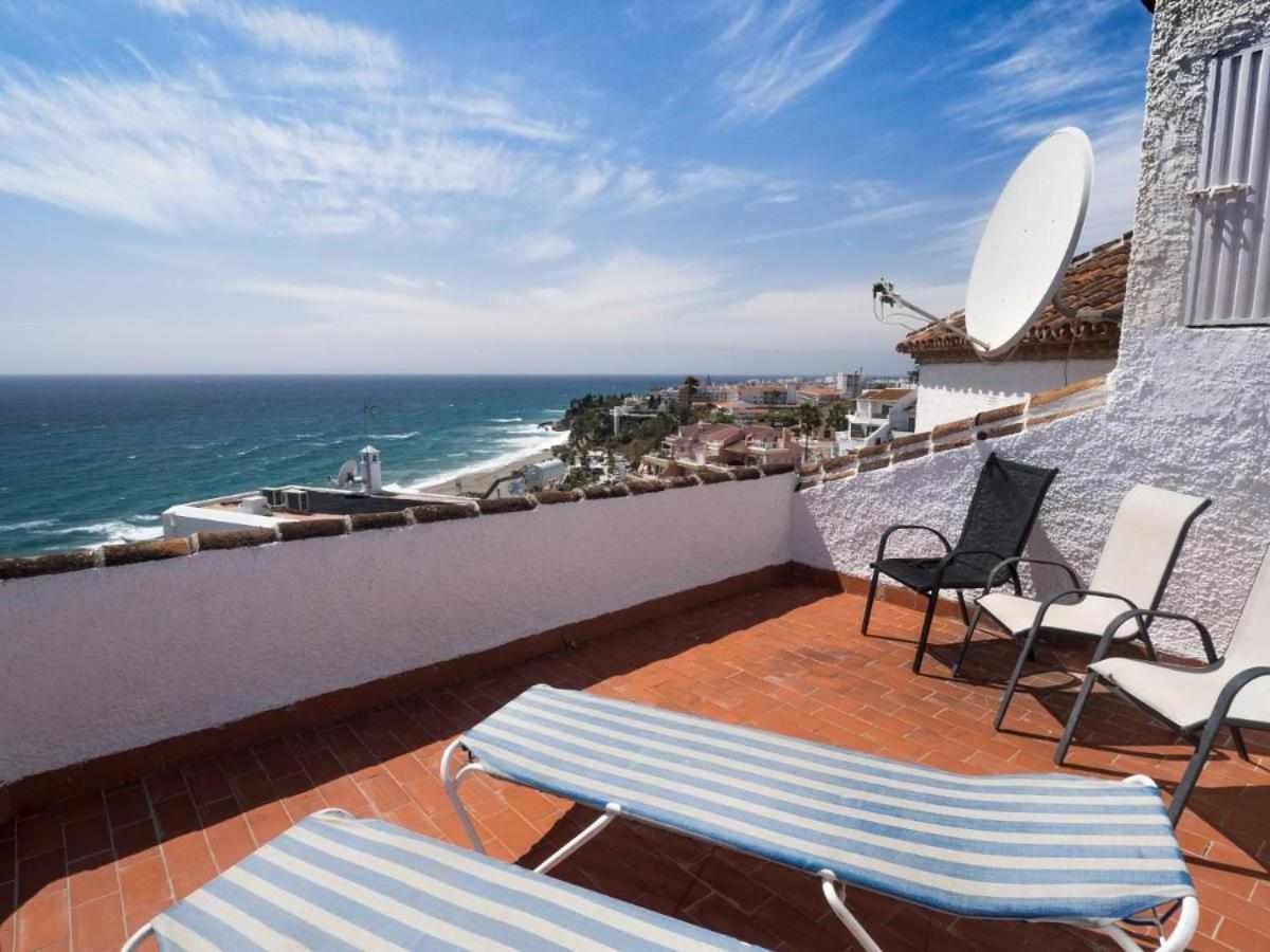 Villa Azahara Нерха Екстериор снимка